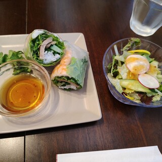 ベトナムBistro バンフィールド_0