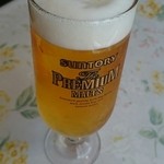 シェ・ウメツ - 生ビール。