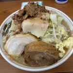 ラーメン二郎 - 小ラーメン・豚1枚追加。