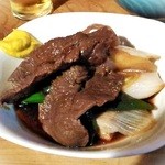 肉豆腐。ハーフサイズの為価格不明