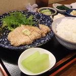 夢や - 「豚のロースソテーわさびソース」 