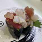 回転寿司 みさき - 料理写真: