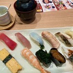 桃太郎すし - 料理写真: