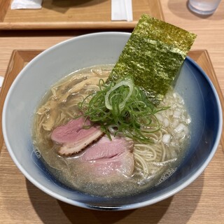 ラーメンWalkerキッチン