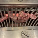 焼肉ホルモンべーす - 豚タンとチグチ