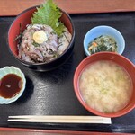 市場の食堂 金目亭 - 朝定食