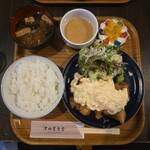 津田屋食堂 - 