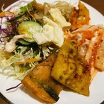 古里屋 - サラダバー取り過ぎ\(//∇//)\