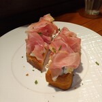 レ ファーブル ボンジュール - 生ハムと自家製ブリオッシュ
