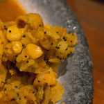 レベルカレー - 添えられたジャガイモ