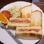 ホッと珈琲館 - BLTサンド　650円