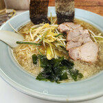 ラーメンショップ - ねぎチャーシューメン～☆