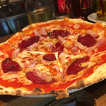 PIZZA&WINE RIKI-A - にくにくトマトベースonecoinpizza♡