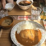 ハンプティ ダンプティ - 