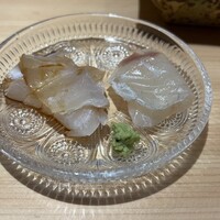 乙巳 - 右がコチ、左がクエ