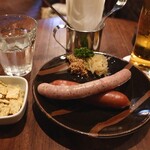 DUG - ソーセージとエビスビール