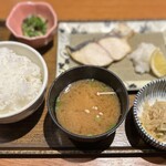 土鍋炊ごはん なかよし - 料理写真:鰆の塩焼き定食 ごはん大盛り