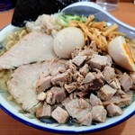 ケンチャンラーメン - 中華そば 大盛。