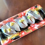 市場ずし 魚辰 - アジ