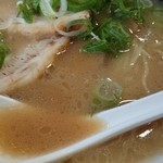 餃子の王将 - こってりラーメンのスープ