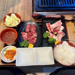 焼肉キントウ - 料理写真:黒毛和牛中落ちカルビと牛ハラミ焼きセット