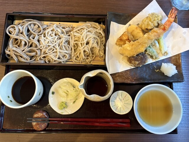 立川三種の蕎麦の食べ比べ たかや （【旧店名】そば処羽衣町高尾亭