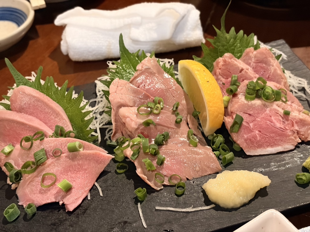 やきとん 酒場 大手 町 とら 八