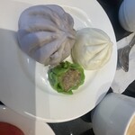 Royal Jade Boutique Hotel - 包子は、数種類ある♪♪