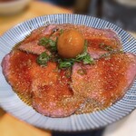 和牛焼肉 築地牛武 - 低温調理 和牛上ユッケ