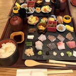 三彩 - 