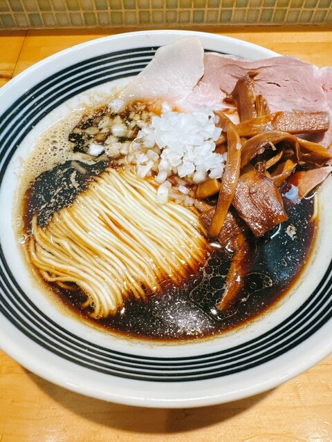猫と月 chan mie noodles （猫と月 チャンミーヌードルズ） - 西調布