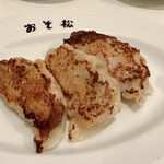 餃子 おそ松 - 