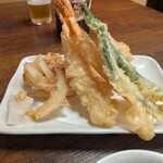 ふなっ子 - タマネギかき揚げと海老の天ぷら
