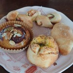 SARASAKAN - パン4種