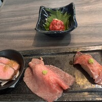 近江うし焼肉 にくTATSU 日本橋室町店 - 