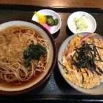 Takino ya - 卵丼　たぬきそばセット