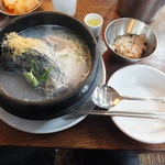 백제삼계탕 - 参鶏湯