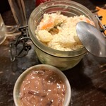 炎丸酒場 - 塩辛付きポテトサラダ