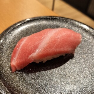 にぎり塚本鮮魚店 - 料理写真:大トロ