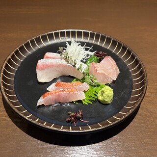 宴会・接待に最適な3つのコース料理、飲み放題付プランもご用意