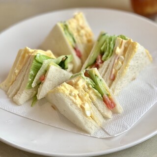軽食・喫茶ヴィ_1