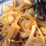 長町ラーメン - 半チャーシュー丼アップ2015年3月19日
      ※コロチャーシュー&ネギ&メンマに白胡麻トッピング