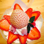 オレンジカウンティ - 淡雪とあまおうのクレープ