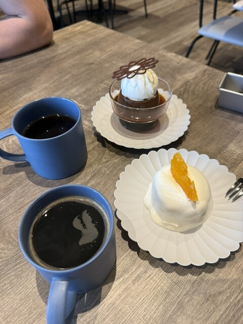 パティシエカフェポポラス （pâtissier café Popolas） - 地区センター