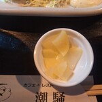 カフェ＆レスト　潮騒 - 