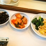 白釜飯 純豆腐火鍋 まん馬 - 特上カルビ スンドーフ定食（小鉢3種）