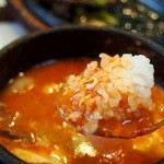 白釜飯 純豆腐火鍋 まん馬 - スンドーフ（ご飯を浸して食べる）