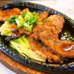 白釜飯 純豆腐火鍋 まん馬 - 特上カルビ スンドーフ定食（特上カルビ）