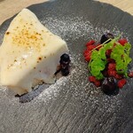 ピザとハムと時々ワイン ボンジョルノ食堂 - 