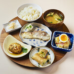 青会食堂 - 早瀬浦の酒粕を使った鯛の粕漬け定食